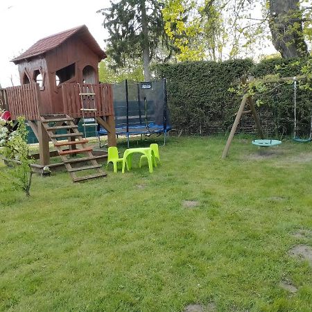 Apartament Przy Kamiennej Chacie Zalewo  Esterno foto